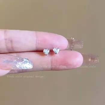 Girls Small Sleep No Need to Take off Generous Earrings Zircon 4mm Heart pair