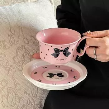 Girls with High Looking Bow Coffee Cup Saucer Set Creative Ceramic Tea Cup Gift Household Water Cup Breakfast Cup 300ml