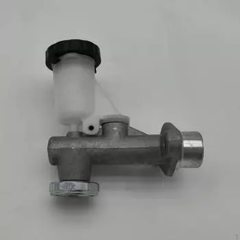 Главный цилиндр сцепления Заменить профессиональные запасные части Легко устанавливаемый аксессуар из металла 30610-vb000