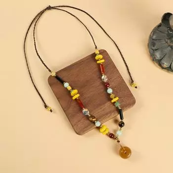 Glazed high-end agate necklace women s retro niche design temperament sweater chain accessories short neck chain