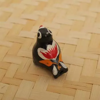 Глиняная скульптура ручной работы. Характерные народные традиционные подарочные украшения ручной работы. Ювелирные изделия. 1pc