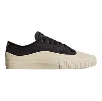 Globe Gillette slip-on shoes EU 45