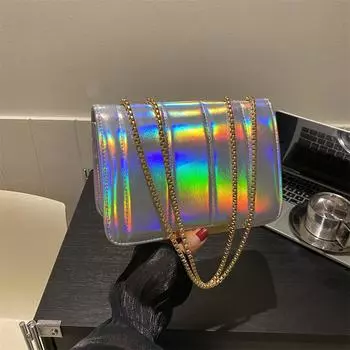 Глянцевая модная тенденция 2024 года, лазерная зима, новый иностранный стиль, цепочка, повседневная простая сумка через плечо, маленькая квадратная сумка для женщин серебряный