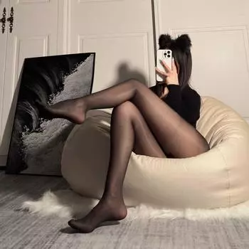 Глянцевые черные колготки с открытой промежностью и блестящим финишем One Size