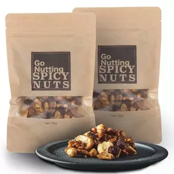Go Nutting Spicy Nuts 270 г x Индивидуально упакованная смесь орехов, произведенная в Японии. Сладкие и острые закуски с подарками от Chucks (135г 2) (Арахис/Гигант