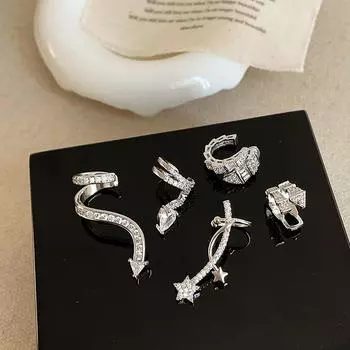 Год Змеи Цирконий Змея Металлические Клипсы для ушей Женские Новые Китайские Стиль Личность Уникальная Мода Темперамент Серьги