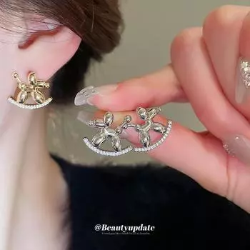 Gold-Plated Silver Needle Zircon Puppy Earrings for Women - Niche Creative Design, Light Luxury, High-End. Silver Needle, Real Gold Electroplating золотой