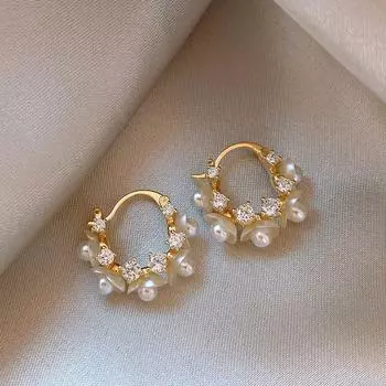 Golicc Delicate Pearl Flower Earrings 2025 New Arrival Best Selling Fancy Earring Ring/Stud Earring Square and round Face Earrings for Women Pearl Flower Earrings