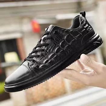 Горячая распродажа модных летних мужских повседневных туфель из кожи, дышащие мужские кроссовки, кожаные мокасины ручной работы, брендовая обувь, роскошные мокасины на плоской подошве 38 чёрный