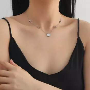 Горячие продукты и популярные простые и модные белые ракушки с четырьмя листьями цветочного ожерелья