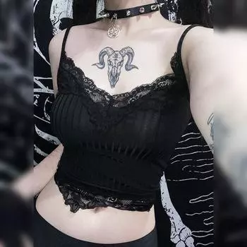 Готические базовые облегающие женские майки в стиле гранж, панк, черные, повседневные укороченные топы с кружевной отделкой, в рубчик с открытой спиной, альтернативная одежда, летняя одежда S чёрный