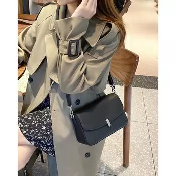 Graceful and Fashionable Shoulder Leather Women Bag Classic Black