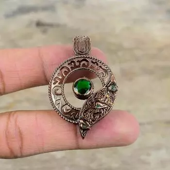 Граненый хром-диопсидовый кулон, электроформованный медный кулон, зеленый турмалин, грубый кулон, ювелирные изделия ручной работы, гальванопластика, кулон с драгоценным камнем