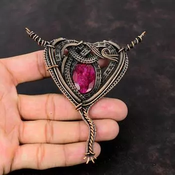 Граненый кашмирский рубиновый кулон Медная проволока Кулон Античный кулон Медные украшения ручной работы Подвеска с драгоценным камнем для подарка Ювелирные изделия из проволочной пленки