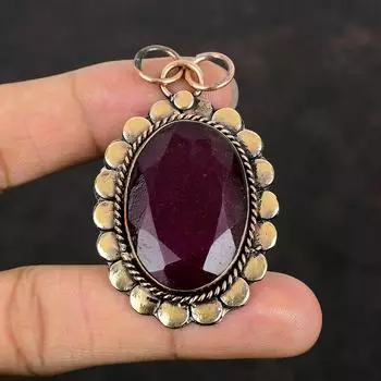 Граненый кашмирский рубиновый кулон Медный кулон Драгоценный камень Кулон ручной работы Антикварные ювелирные изделия Совершенно новый кулон Медные украшения для мамы Подарки для него