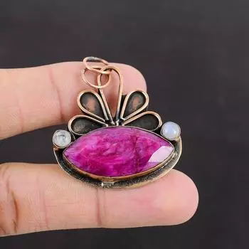 Граненый кашмирский рубиновый кулон Радужный кулон с лунным камнем Медный кулон Удивительный кулон Подвеска из драгоценного камня Ювелирные изделия ручной работы Подарок на помолвку