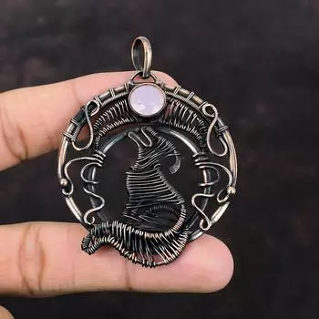 Граненый розовый халцедоновый кулон, медная проволока, кулон, кулон с собакой, кулон с драгоценным камнем, медный ювелирный подарок для мамы, изящный кулон ручной работы