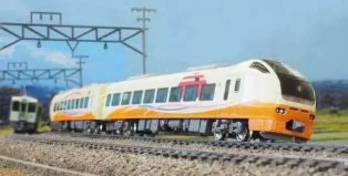 Green Max N Gauge E653 Series 1000 Inaho with Head Mark Row Green Car Seats 7 Car Formation Set with Power 30832 Railway Model Train No. 1+2 зелёный