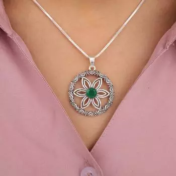 Green Onyx Gemstone 925 Sterling Silver Handcrafted May Birthstone Pendant 1.48 CP-29-19