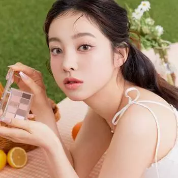 грязь. Палитра теней Shawl Moment, 4 варианта 02 Muse Moment