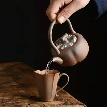 Грубая керамическая чашка для чая, легкая роскошная чашка для мастера, противоожоговая, высококачественная лепестковая чашка для чая, старинная глина, красивейшие чашки в старинном стиле 70ml