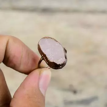 Грубое кольцо из розового кварца, медное кольцо, изготовленное гальваническим методом, оригинальные ювелирные изделия из драгоценных камней, регулируемое кольцо, кольцо ручной работы, подарок для мамы, ювелирные изделия, изготовленные гальваническим метод