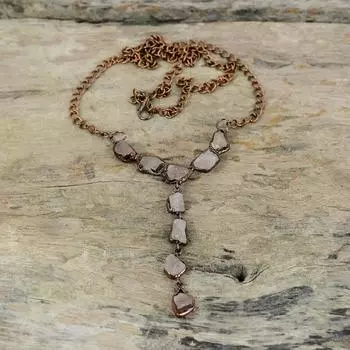 Грубое ожерелье из розового кварца, медное ожерелье, изготовленное гальваническим методом, регулируемое ожерелье-цепочка, ювелирные изделия ручной работы, ожерелье из драгоценных камней, изготовленное гальваническим методом для подарка