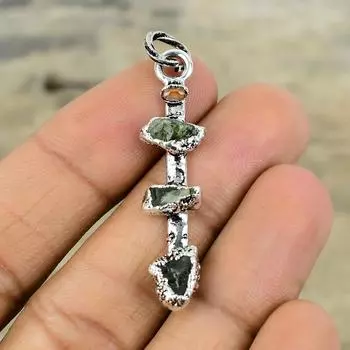 Грубый кулон с аквамарином Медный кулон гальванической формовки Посеребренный кулон Кулон из драгоценных камней Подвеска ручной работы Ювелирные изделия гальванической формовки для подарка