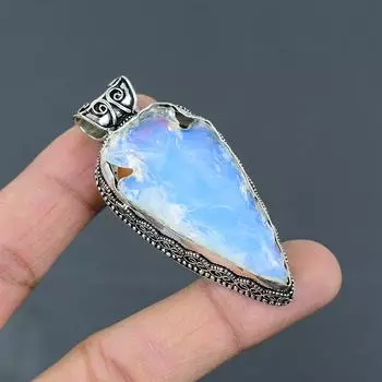 Грубый кулон с молочным опалом, подвеска из стерлингового серебра 925 пробы, подвеска в форме ножа в форме ракушки, ювелирные изделия ручной работы из драгоценных камней, винтажная подвеска, подарок на помолвку