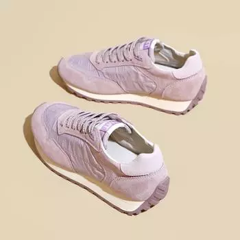 Gu Yunshu Korean version of the popular fashion Forrest Gump shoes for women s 2024 spring new models showing feet, small flat bottom fried street dad 35