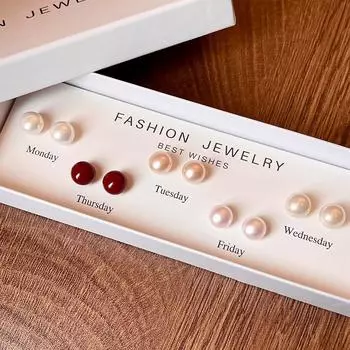 Guliya Square Pearl Earings Set Women s New Arrival Best Selling Fancy Accessible Luxury Earrings Special-Interest Earrings 5-piece set of ear holes ~ flat pearls (gift box)