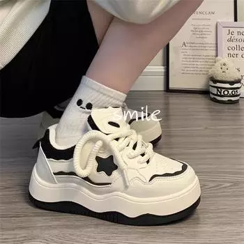 Guochao женские туфли на платформе белые туфли 2024 весна и лето новые универсальные маленькие ароматные повседневные туфли для досок звездные туфли женские 35 чёрный