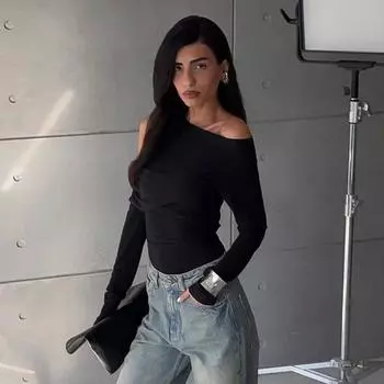 Gusty Fashion Ins Fashion Sexy Oblique Shoulder Asymmetrical Waist-Controlled Long Sleeves T-shirt Female High Street Drag Sister Fashion Cool Tops Black S