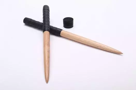 Gyakuscale Maibachi коническая бита из каучукового дерева с увеличенным диаметром общая длина черная (Деревянный материал) Рукоятка, 20 мм, 350 мм,