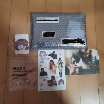 Gyeongseo Sells Cocktails And Love Goods