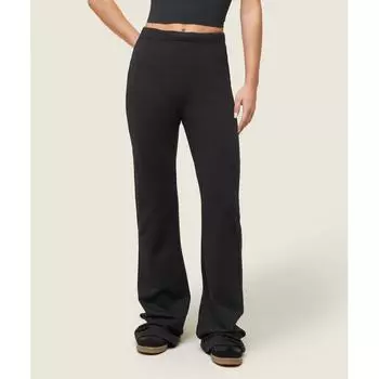 Gymshark Легкие облегающие расклешенные спортивные брюки Everywear черного цвета B2b5z Bb2j XS