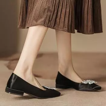 H263-18 high mercerized velvet flat-soled single shoes, shiny big bow rhinestone decoration, new Xiaoxiangfeng women s shoes in spring 35 чёрный