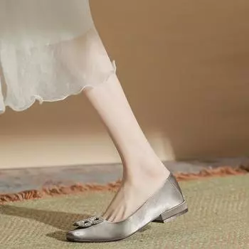 H263-7 New commuter flat-soled women s shoes temperament retro large rhinestone buckle decoration square head shoes children s professional office 35 серый