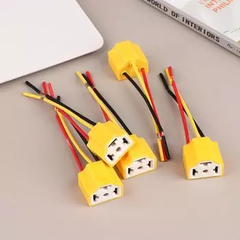 H4 Ceramic Socket High Temperature Resistant Three Pin Base Automotive Ceramic Lamp Holder H4 Automotive Headlight Socket