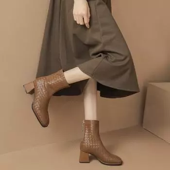 H793-13 Woven plaid boots women s autumn and winter new temperament trendy short boots rear zipper light luxury thick heel women 35 чёрный