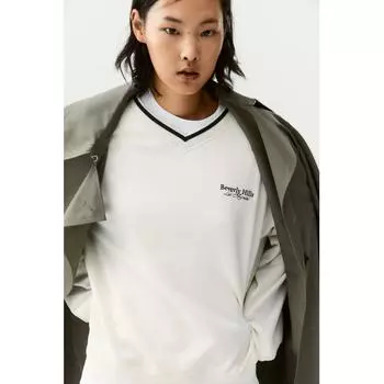 H M V neck sweatshirt cream Beverly Hills