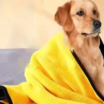 Халат Мягкая волокнистая мочалка для кошек Полотенце для купания Быстросохнущее Удобные аксессуары Полотенце для домашних животных Полотенце для купания домашних животных Впитывающее средство для собак Аксессуары для уборки домашних животных 60*40cm