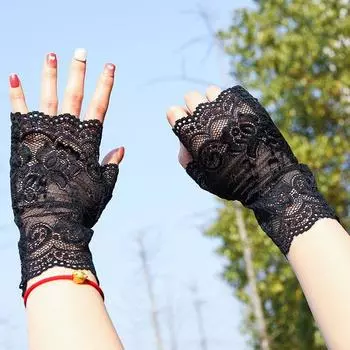 Half Finger Lace Lace Sun Protection Gloves Female Summer Ice Silk Open Finger Non Slip Driving Outdoor Sports Thin Section Gloves Black One size
