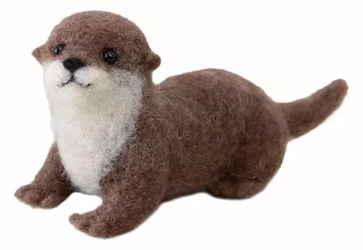 Hamanaka Wool Felt Kit Animals made with needle felt Otter H441-500