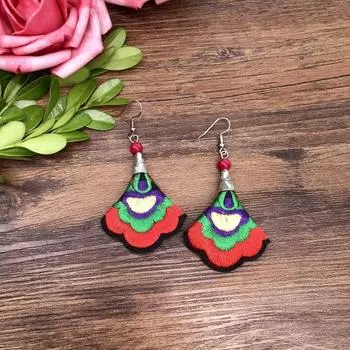 Hand-embroidered retro fabric earrings, flower fringed versatile femininity, stage performance, earrings, earrings.
