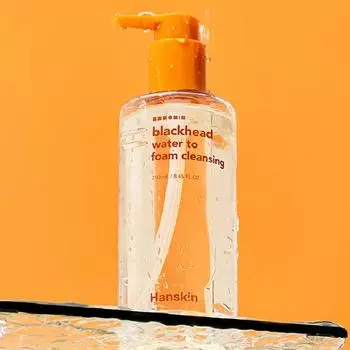 Hanskin Очищающая пенка с водой от черных точек 250 мл