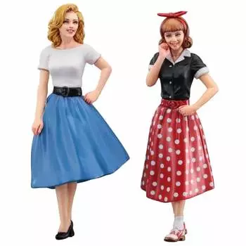 Hasegawa 1/24 Figure Collection Series 50 s American Girls Figure (Set of 2) Plastic Model FC10