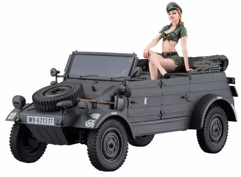 Hasegawa Kubelwagen Type 82 Фигурка для девочек Пластиковая модель SP453 1/24 Pkw.K1 с блондинкой