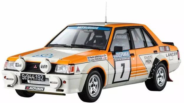 Hasegawa Mitsubishi Lancer EX 2000 Turbo 1982 1000 Lakes Rally Пластиковая модель HC38 1/24