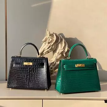 Haute Couture Classic 25 Crocodile Pattern Head Layer Leather Cross Cross Carrying Bag Fashion Texture Women Bag 25x7x17cm Matching box чёрный